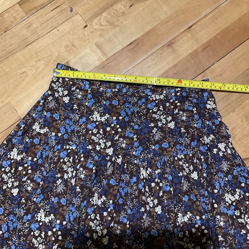 Reformation Brown Floral Midi Skirt with Blue & Cream Blossoms - Picture 7 of 13